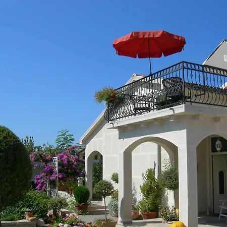 -mulo 2 Apartment Vrsi