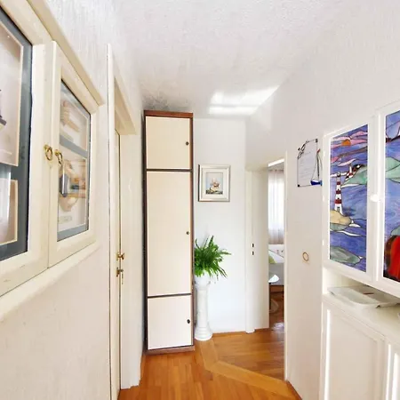 -mulo 2 Lejlighed Vrsi